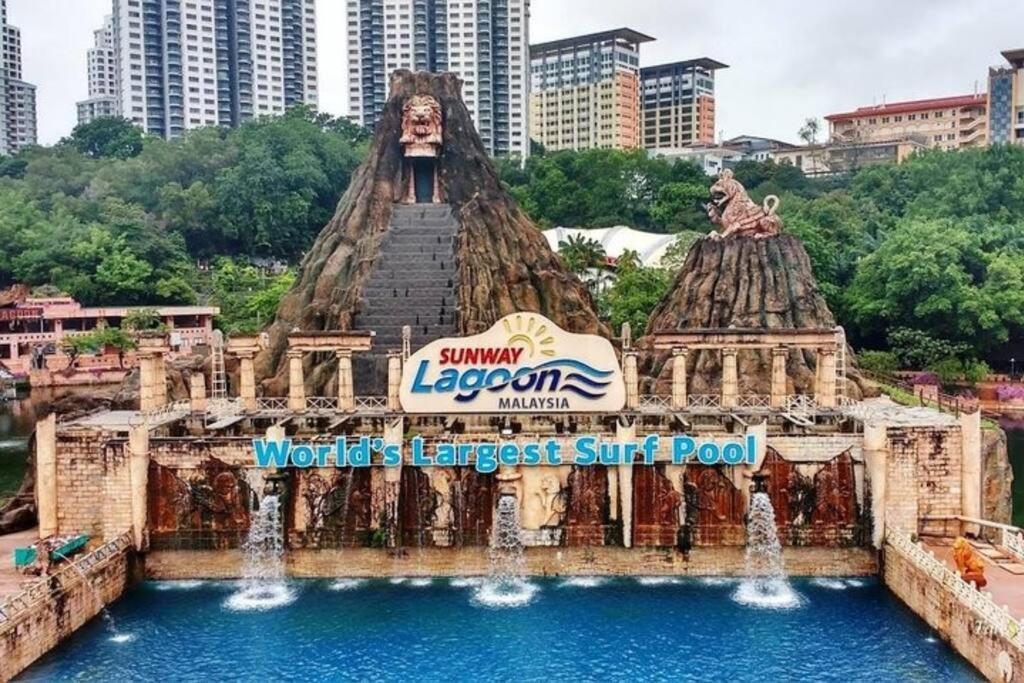 Elegant Homes 9Pax 5Bed Sunway Pyramid-Lagoon 2 Car Park Petaling Jaya Extérieur photo