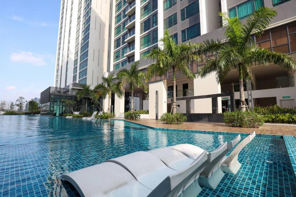 Elegant Homes 9Pax 5Bed Sunway Pyramid-Lagoon 2 Car Park Petaling Jaya Extérieur photo
